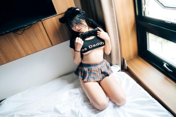    韩国美女琪雅Zia性感猫娘角色扮演，大尺度私房写真诱惑姿态出镜第5张图片