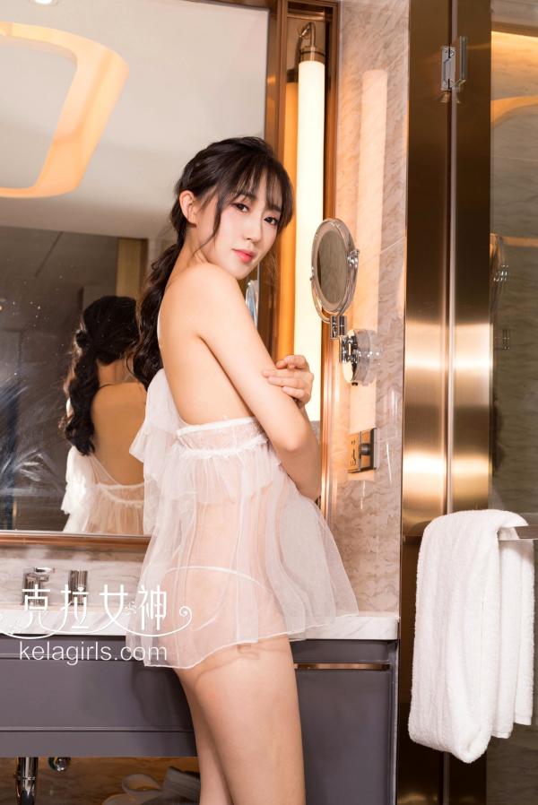    KelaGirls克拉女神-姜璐《轻纱缭绕》：清纯女神浴室白色吊带蕾丝睡衣诱惑，尽显肌肤白嫩与私房性感曲线。第6张图片