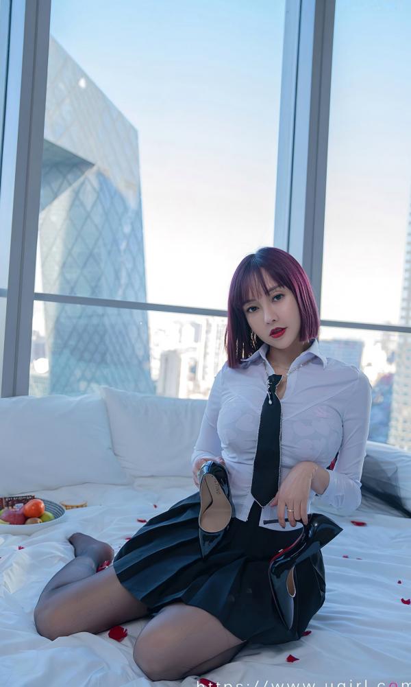    UGirlsApp尤果圈爱尤物-2615-模特孙一菲《梦海深处》高清写真，涵盖针织居家、私房内衣与办公室OL制服诱惑，气质迷人，风情万种第30张图片