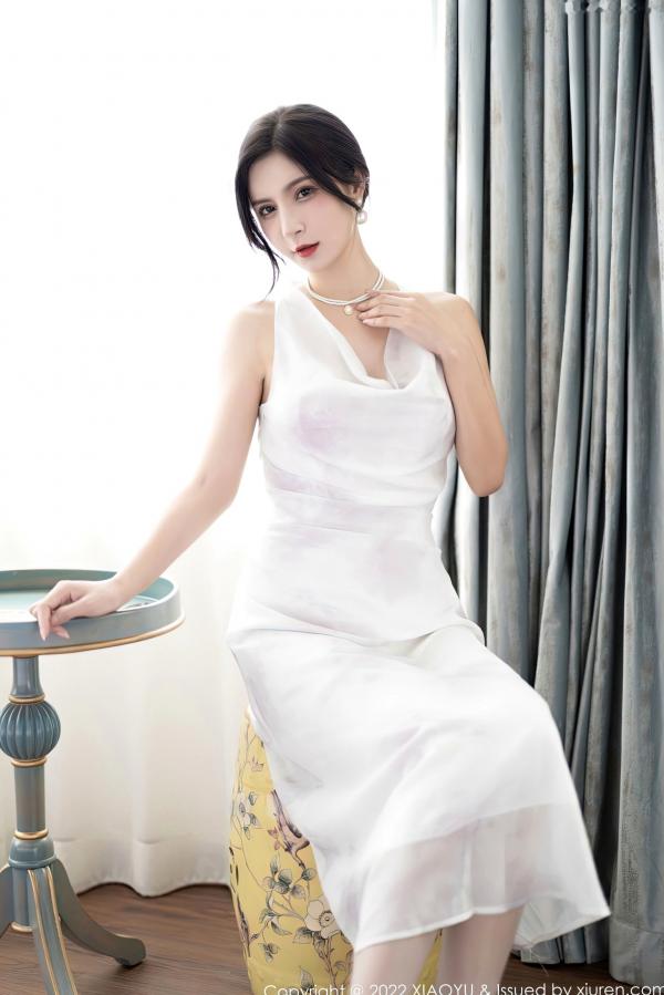    XiaoYu语画界-925-小蛮妖Yummy-白色薄透裙与镂空蕾丝内衣私房照-优雅女神绝美腿型展现诱惑魅力-2022.12.14第2张图片