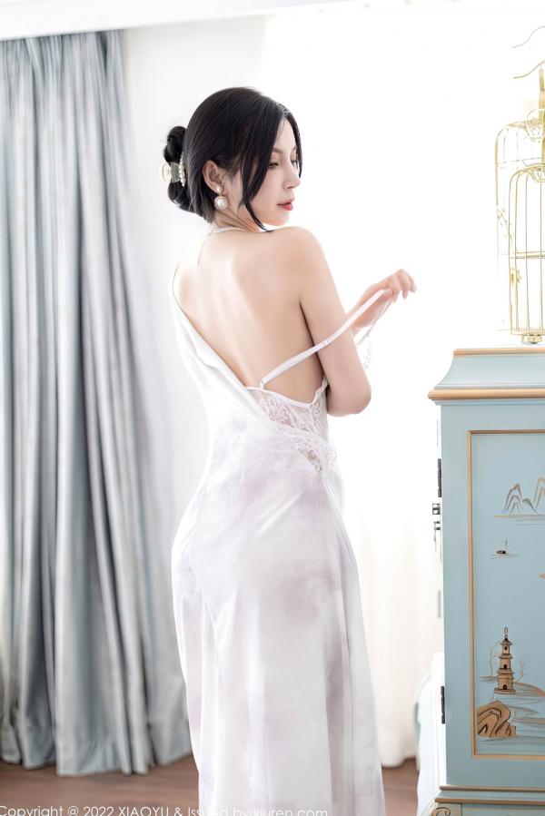    XiaoYu语画界-925-小蛮妖Yummy-白色薄透裙与镂空蕾丝内衣私房照-优雅女神绝美腿型展现诱惑魅力-2022.12.14第24张图片
