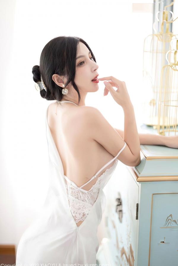    XiaoYu语画界-925-小蛮妖Yummy-白色薄透裙与镂空蕾丝内衣私房照-优雅女神绝美腿型展现诱惑魅力-2022.12.14第27张图片