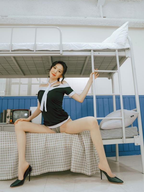    韩国美女娜拉空姐制服诱惑，极致美腿尽显职业私房魅力-Bimilstory Vol.05第19张图片