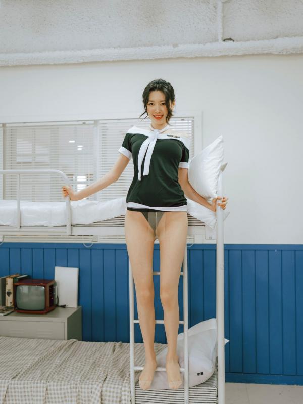    韩国美女娜拉空姐制服诱惑，极致美腿尽显职业私房魅力-Bimilstory Vol.05第24张图片