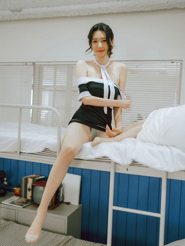    韩国美女娜拉空姐制服诱惑，极致美腿尽显职业私房魅力-Bimilstory Vol.05第26张图片