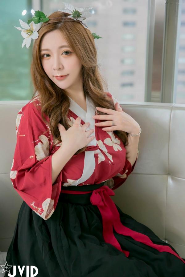    JVID-本垒奈-乳神-天宫赐福-No.613-和服风情-酒店私房写真-大尺度性感诱惑第7张图片
