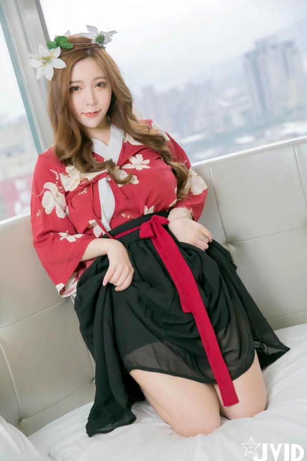    JVID-本垒奈-乳神-天宫赐福-No.613-和服风情-酒店私房写真-大尺度性感诱惑第9张图片