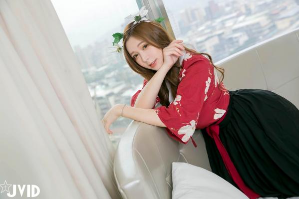    JVID-本垒奈-乳神-天宫赐福-No.613-和服风情-酒店私房写真-大尺度性感诱惑第16张图片