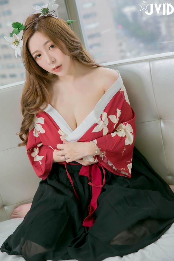    JVID-本垒奈-乳神-天宫赐福-No.613-和服风情-酒店私房写真-大尺度性感诱惑第25张图片