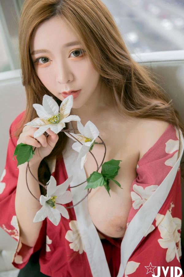    JVID-本垒奈-乳神-天宫赐福-No.613-和服风情-酒店私房写真-大尺度性感诱惑第72张图片