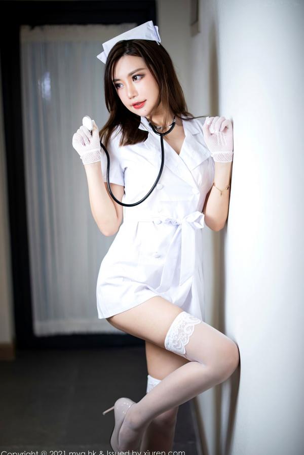    MyGirl美媛馆578期：绮里嘉Carina杭州旅拍，极致性感护士制服诱惑，镂空蕾丝内衣搭配白色长筒袜，演绎火辣角色扮演，无圣光写真大尺度呈现第16张图片