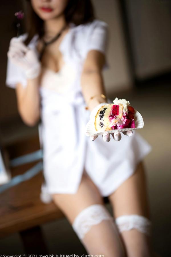    MyGirl美媛馆578期：绮里嘉Carina杭州旅拍，极致性感护士制服诱惑，镂空蕾丝内衣搭配白色长筒袜，演绎火辣角色扮演，无圣光写真大尺度呈现第32张图片