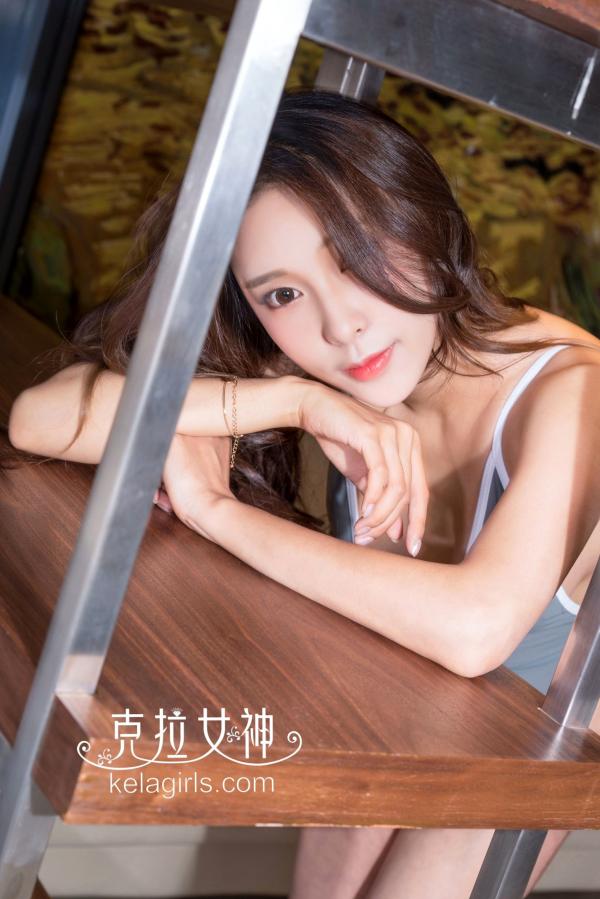    KelaGirls克拉女神-子吟-《暗藏汹涌》：性感深V连体泳衣私房写真，曲线撩人，极品女神诱惑大片第22张图片