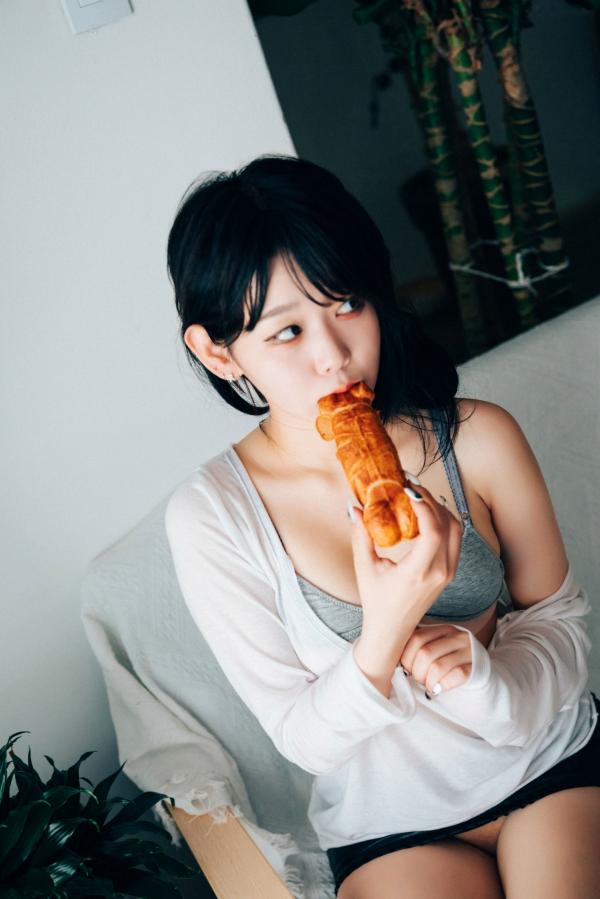    韩国女神琪雅Zia私房大尺度写真：黑丝诱惑与卧室情景演绎，性感尤物精致迷人第78张图片