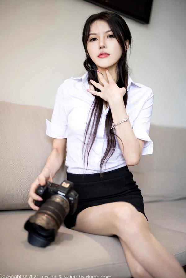    MyGirl美媛馆-572-媛媛酱Belle：职场白衬衫黑短裙制服诱惑，性感丝袜长腿居家私房照，优雅干练的职场佳人气质写真第5张图片