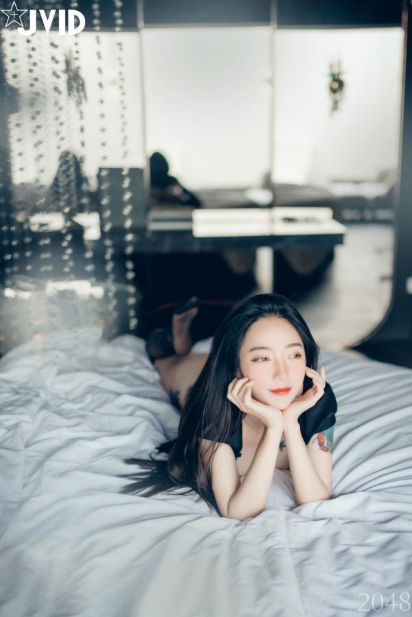   JVID-飄飄-最高の女神-黑超猛激白透睡衣-私房写真-大尺度诱惑室内美腿套图-No.542第39张图片
