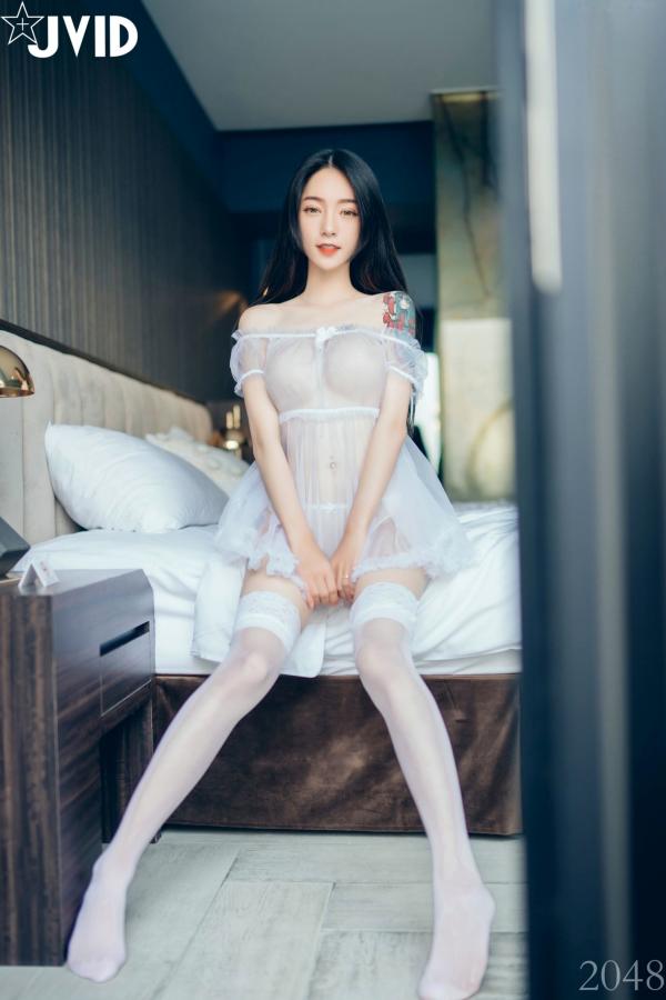    JVID-飄飄-最高の女神-黑超猛激白透睡衣-私房写真-大尺度诱惑室内美腿套图-No.542第83张图片