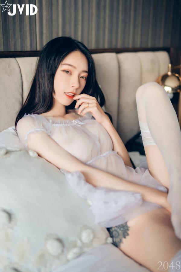    JVID-飄飄-最高の女神-黑超猛激白透睡衣-私房写真-大尺度诱惑室内美腿套图-No.542第90张图片