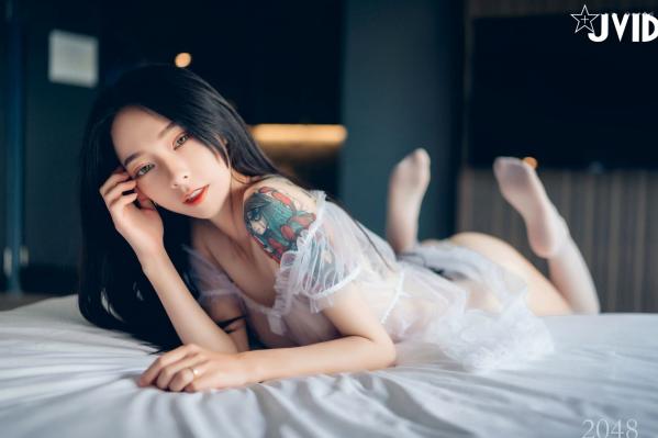    JVID-飄飄-最高の女神-黑超猛激白透睡衣-私房写真-大尺度诱惑室内美腿套图-No.542第92张图片
