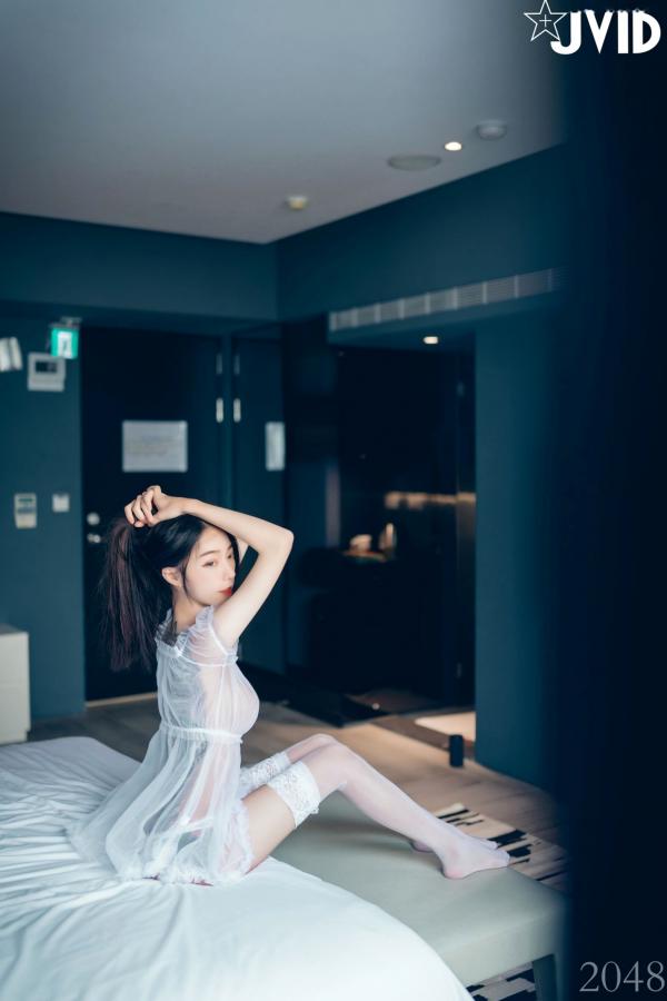    JVID-飄飄-最高の女神-黑超猛激白透睡衣-私房写真-大尺度诱惑室内美腿套图-No.542第101张图片
