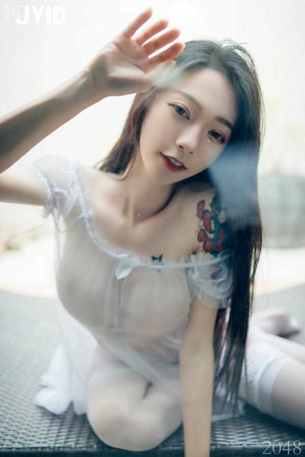    JVID-飄飄-最高の女神-黑超猛激白透睡衣-私房写真-大尺度诱惑室内美腿套图-No.542第108张图片