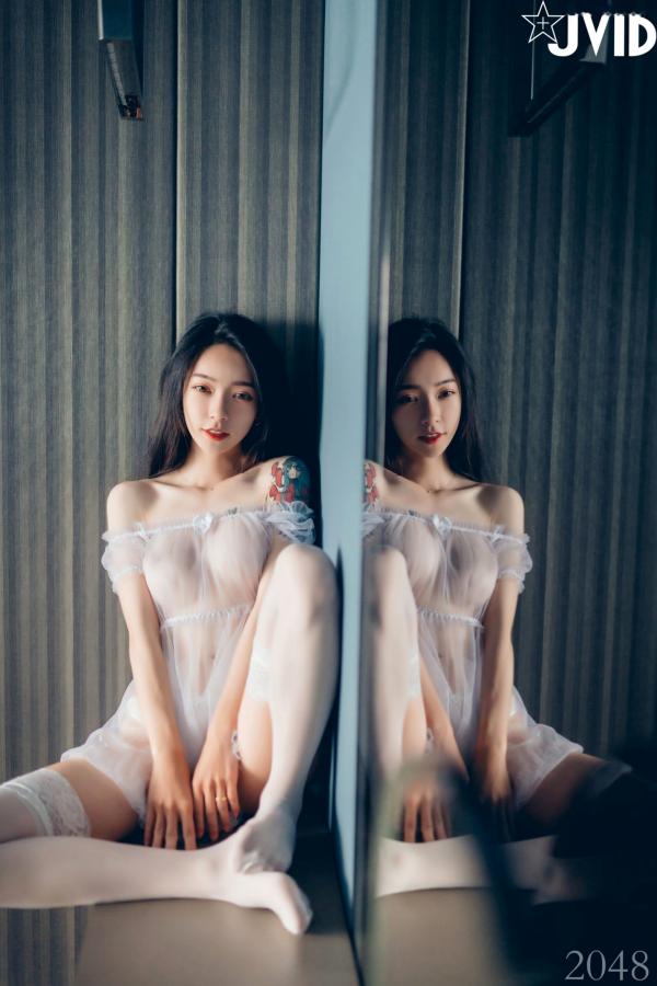    JVID-飄飄-最高の女神-黑超猛激白透睡衣-私房写真-大尺度诱惑室内美腿套图-No.542第112张图片