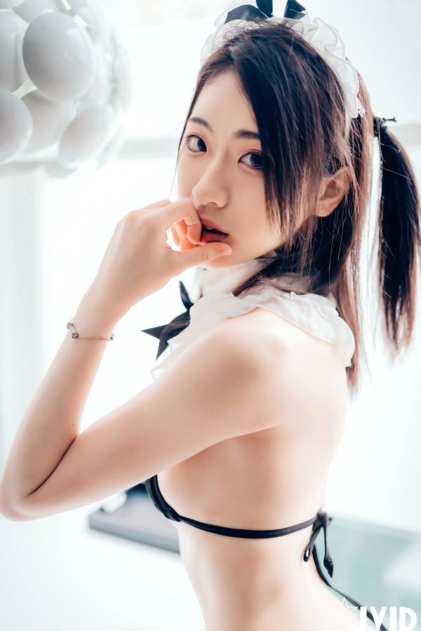    JVID-阿黎-超甜美女仆降临，私房照火辣角色扮演，展现性感诱惑极致身姿第66张图片
