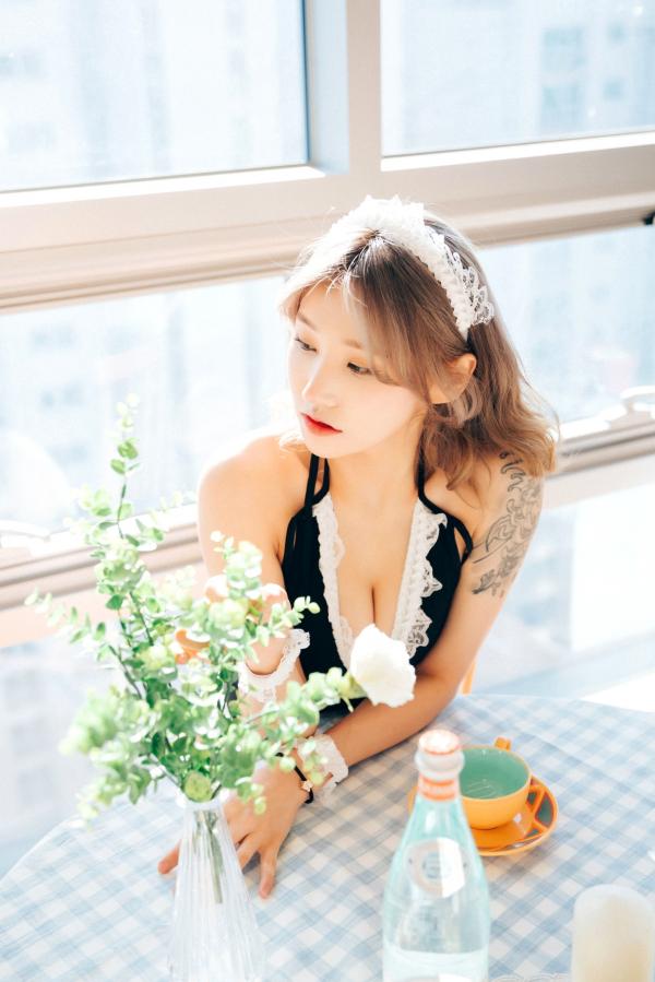   韩国美女Taeri居家私房写真：蕾丝内衣与纹身美背，展现极品身材诱惑，清新又野性第41张图片