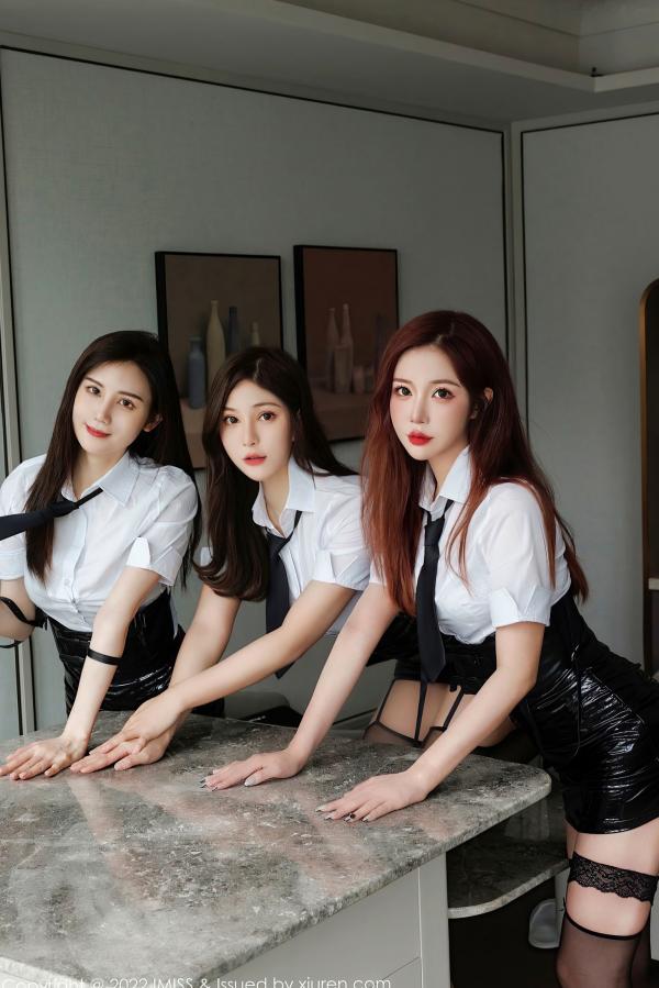    IMiss爱蜜社-685-Lavinia、LindaLinda、Sisy三位女神职场制服诱惑，白衬衫黑皮短裙黑丝OL风写真第15张图片