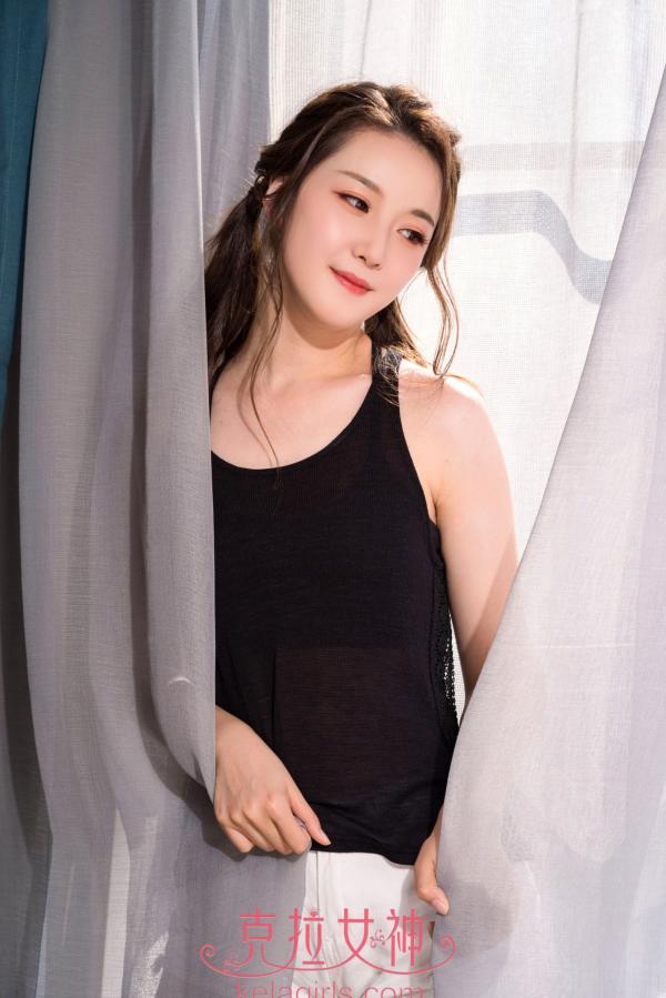    KelaGirls克拉女神-杨暖《生如夏花》清纯私房套图，阳光窗边的元气少女，清新家居风格，治愈系灵动视觉第1张图片