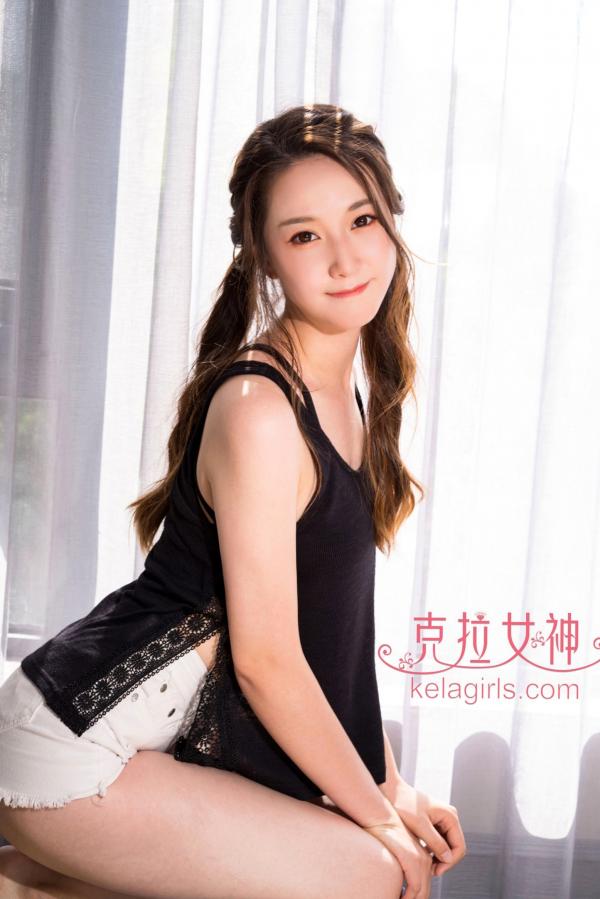    KelaGirls克拉女神-杨暖《生如夏花》清纯私房套图，阳光窗边的元气少女，清新家居风格，治愈系灵动视觉第17张图片