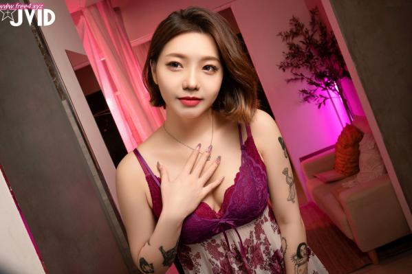    JVID-雅捷-精油舒緩按摩-专业抓龙筋-Oil-Massage-迷人短发纹身性感御姐大尺度私房写真第2张图片
