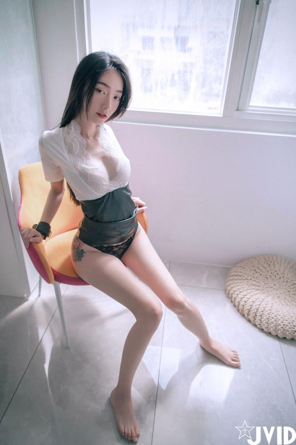    JVID-飄飄-綁架性感保險業務員第107张图片