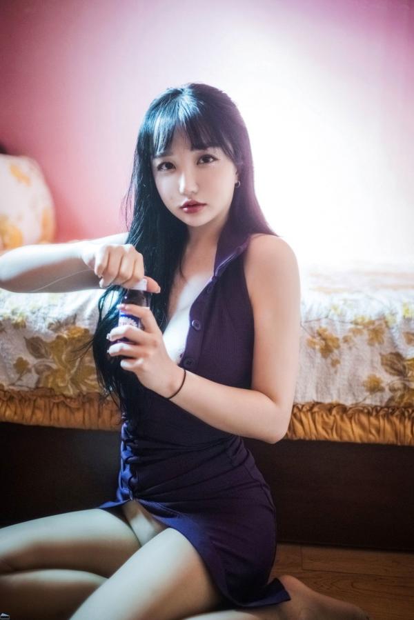    韩国美女孙乐乐Son-YeEun私房写真-大尺度家居个性纹身诱惑-Bluecake-无内裤露出第32张图片