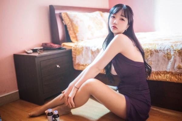    韩国美女孙乐乐Son-YeEun私房写真-大尺度家居个性纹身诱惑-Bluecake-无内裤露出第45张图片