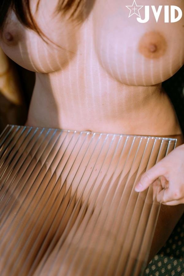    JVID女神Jenny Suen高颜值写真：一起吃份温柔的早餐，精致黑色内衣私房套图，展现冷艳气质与完美曲线，No.592第24张图片