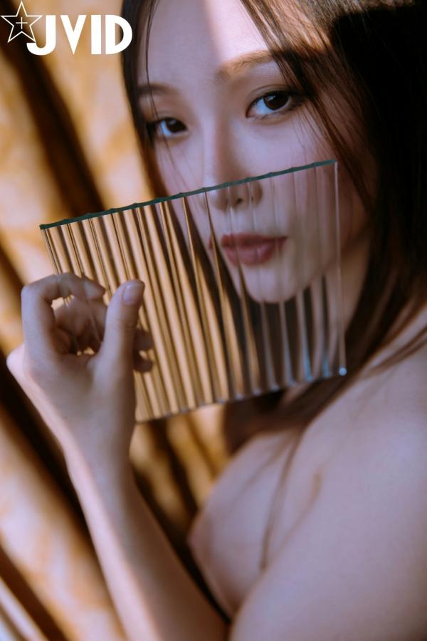   JVID女神Jenny Suen高颜值写真：一起吃份温柔的早餐，精致黑色内衣私房套图，展现冷艳气质与完美曲线，No.592第28张图片