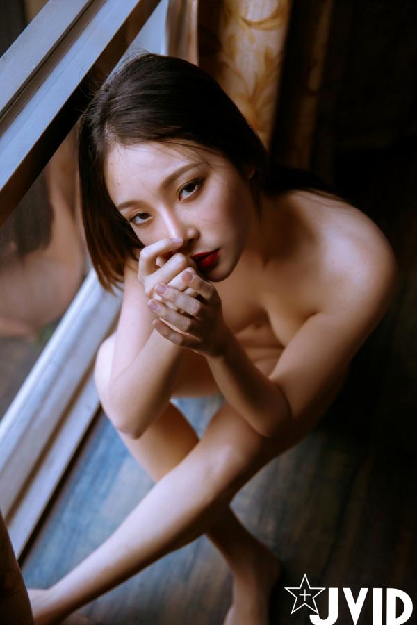    JVID女神Jenny Suen高颜值写真：一起吃份温柔的早餐，精致黑色内衣私房套图，展现冷艳气质与完美曲线，No.592第52张图片