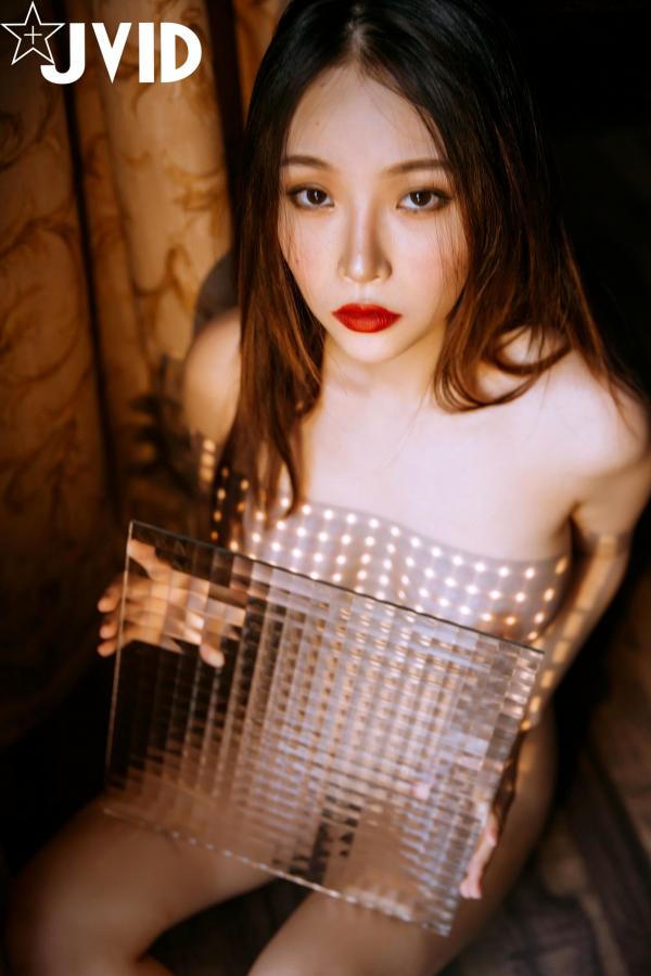    JVID女神Jenny Suen高颜值写真：一起吃份温柔的早餐，精致黑色内衣私房套图，展现冷艳气质与完美曲线，No.592第60张图片