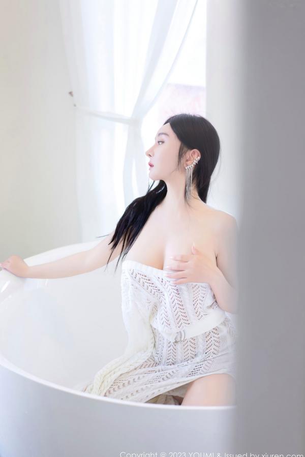    YouMi尤蜜荟-允尔-白色镂空连衣裙泳池湿身写真，身材饱满气质冷艳，极致性感尤物撩人时刻第47张图片