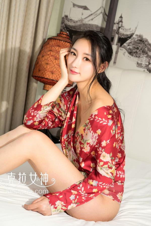    KelaGirls克拉女神-2018.03.24-璇子-《媚娘》极品性感私房照，优雅睡衣诱惑，展现绝美风韵与撩人美腿第3张图片