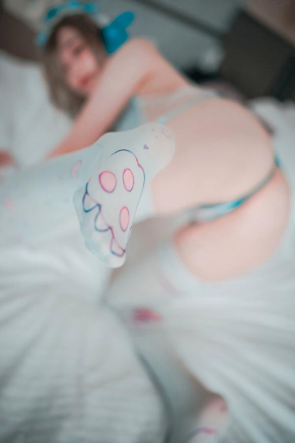    韩国美女斑比Bambi蔚蓝档案明日奈兔女郎卧底任务私房大尺度写真，专业cosplay极品身材诱惑，尽显曼妙曲线与极致魅力第72张图片