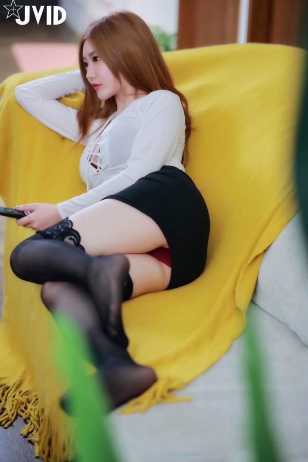    JVID-璃奈酱-下班后魅惑：办公室女郎私房写真，极致诱惑大尺度浴室视觉盛宴-No.526第28张图片