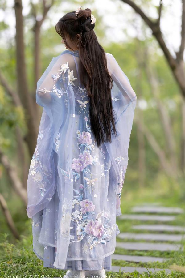    XiaoYu语画界-866-徐莉芝：杭州旅拍浅紫色古韵汉服写真，尽展迷人东方神韵与极致私房诱惑（2022.09.19）第9张图片