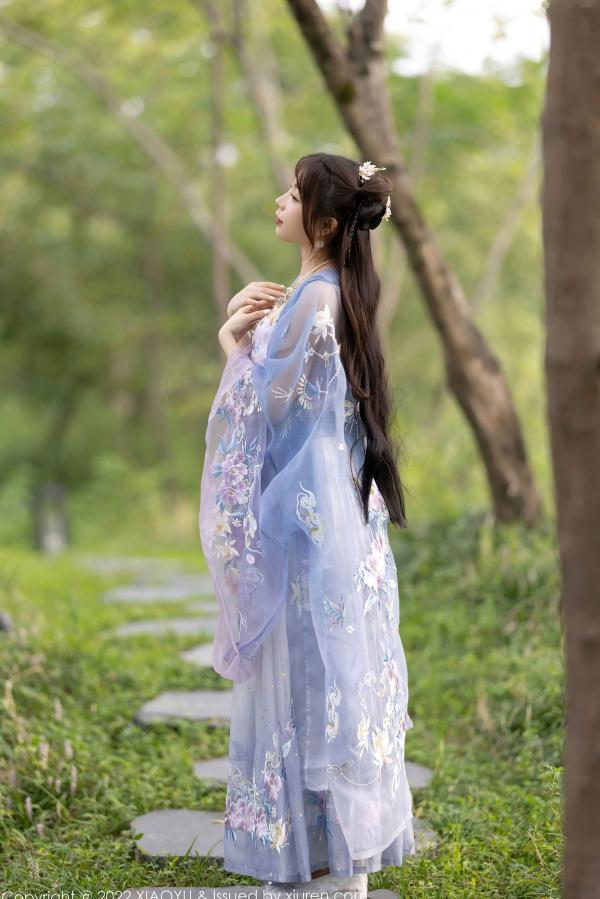    XiaoYu语画界-866-徐莉芝：杭州旅拍浅紫色古韵汉服写真，尽展迷人东方神韵与极致私房诱惑（2022.09.19）第10张图片