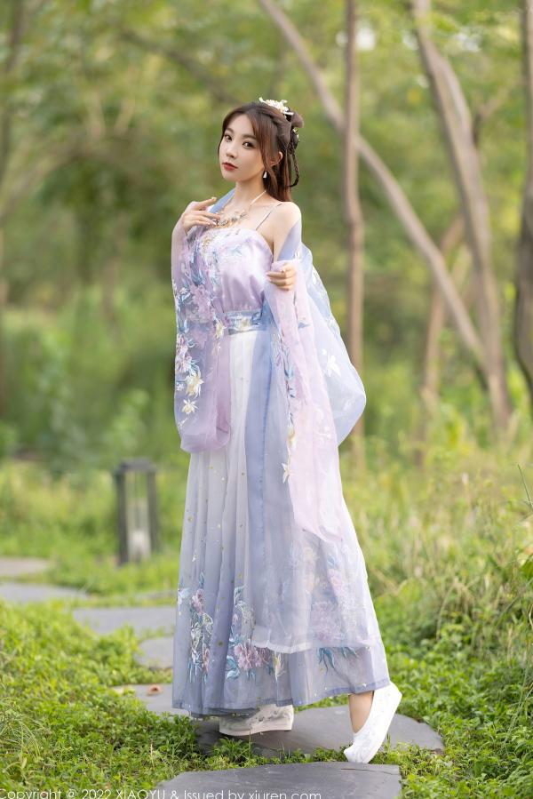    XiaoYu语画界-866-徐莉芝：杭州旅拍浅紫色古韵汉服写真，尽展迷人东方神韵与极致私房诱惑（2022.09.19）第13张图片