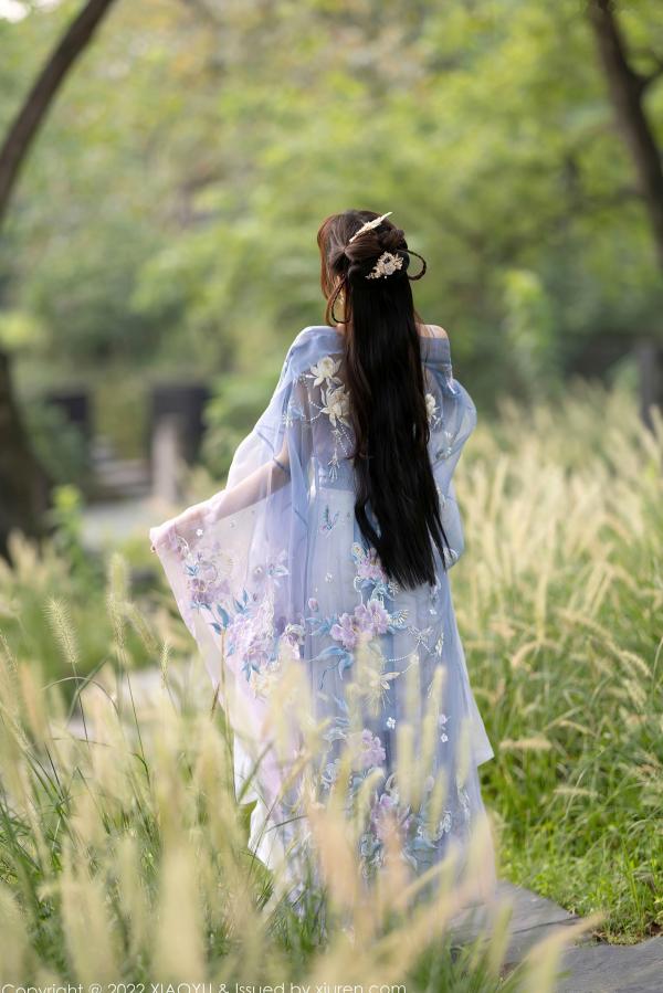    XiaoYu语画界-866-徐莉芝：杭州旅拍浅紫色古韵汉服写真，尽展迷人东方神韵与极致私房诱惑（2022.09.19）第16张图片