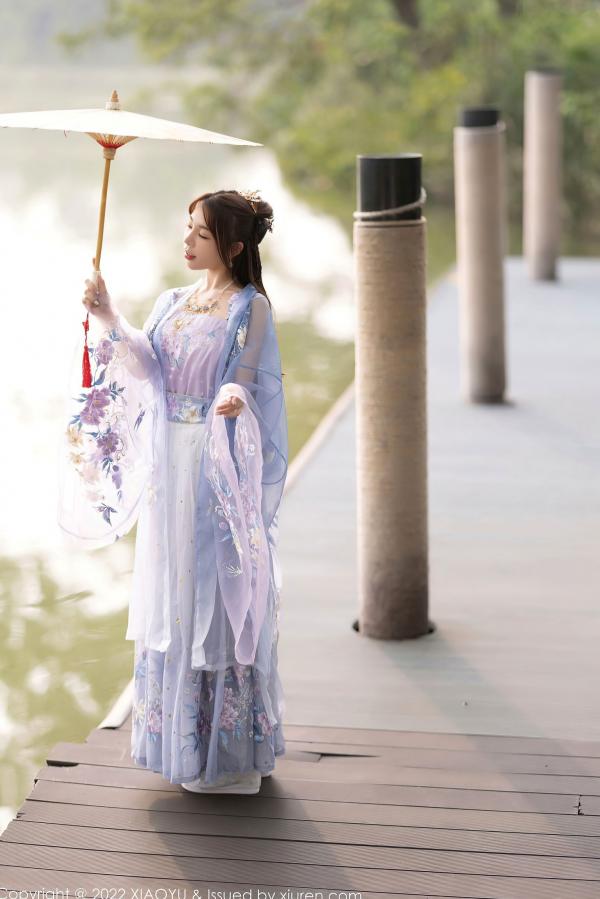    XiaoYu语画界-866-徐莉芝：杭州旅拍浅紫色古韵汉服写真，尽展迷人东方神韵与极致私房诱惑（2022.09.19）第17张图片