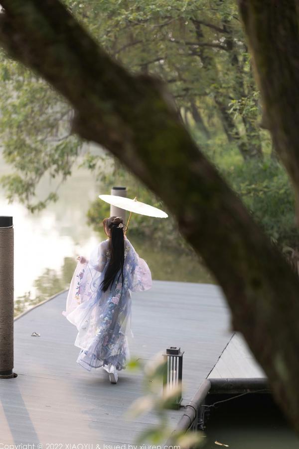    XiaoYu语画界-866-徐莉芝：杭州旅拍浅紫色古韵汉服写真，尽展迷人东方神韵与极致私房诱惑（2022.09.19）第19张图片