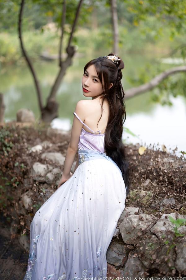    XiaoYu语画界-866-徐莉芝：杭州旅拍浅紫色古韵汉服写真，尽展迷人东方神韵与极致私房诱惑（2022.09.19）第22张图片